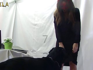 Girl Fuck By Dog Outdoor